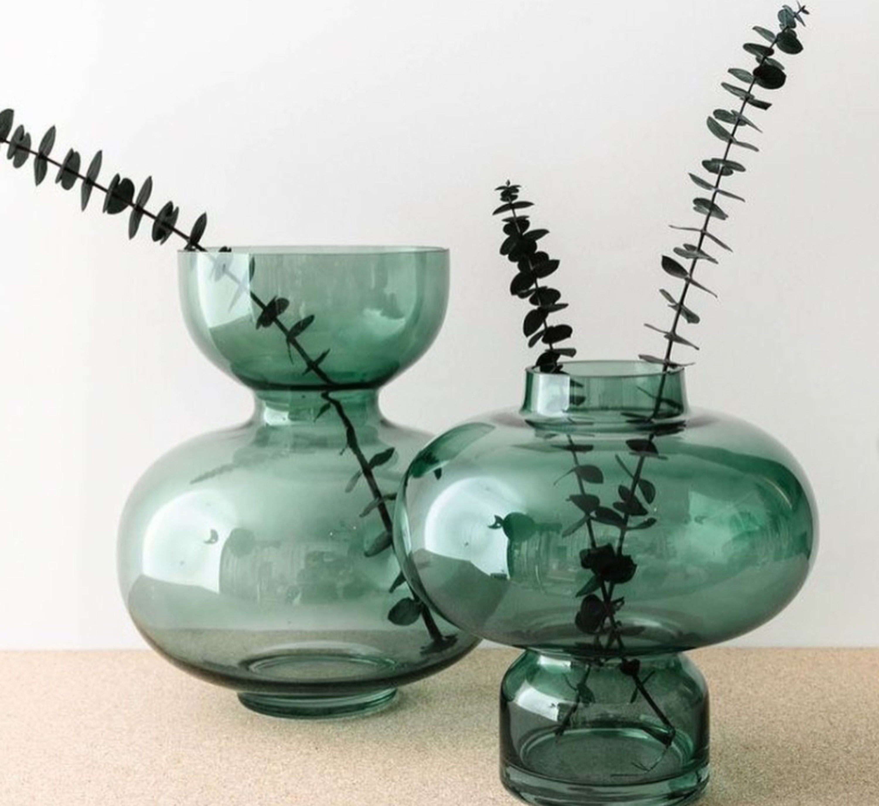 Elegant Hand-Blown Glass Vases - Vintage Art Deco Style in Stunning