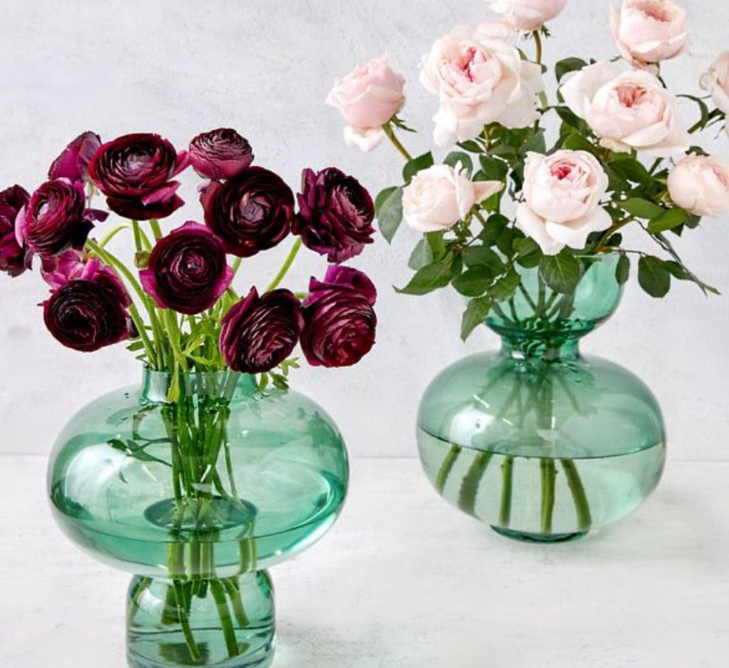 Elegant Hand-Blown Glass Vases - Vintage Art Deco Style in Stunning