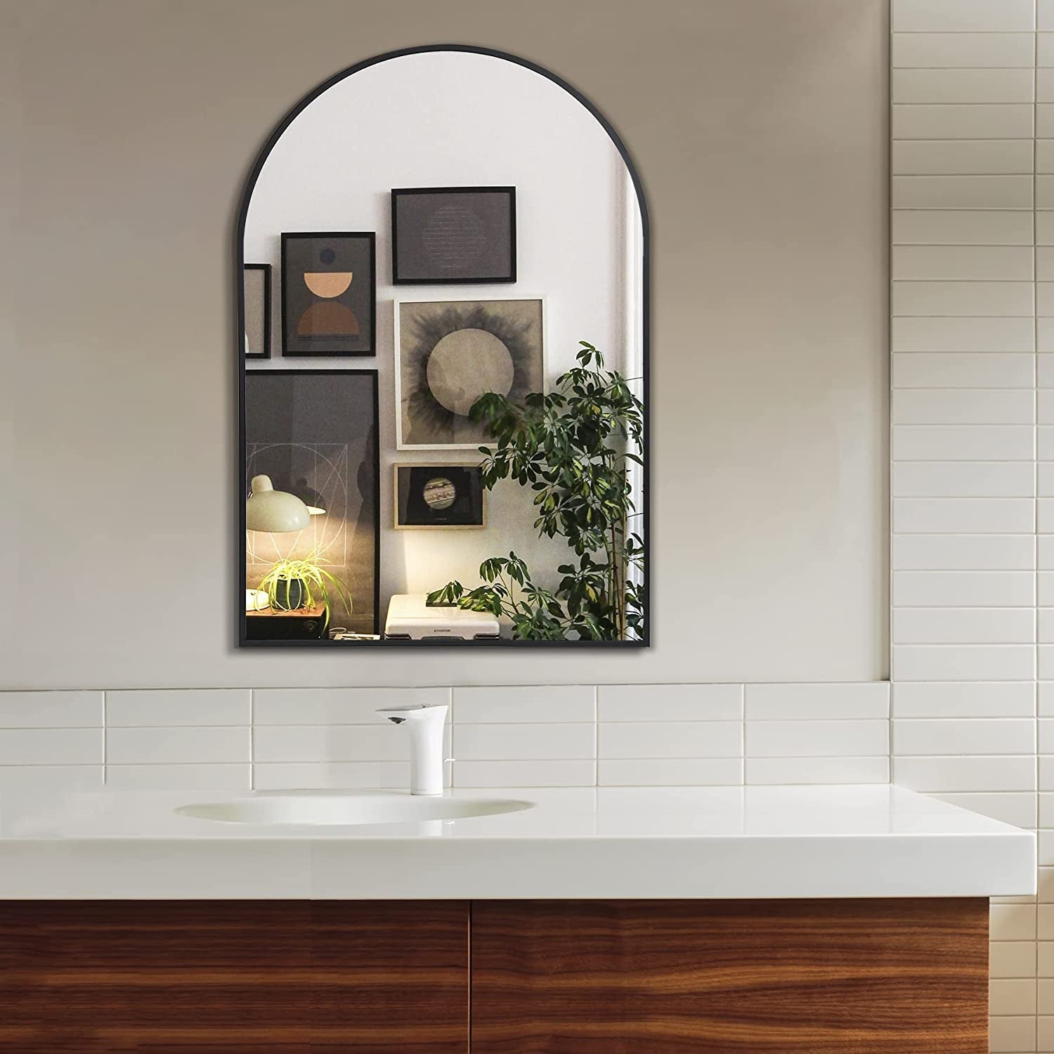 Arched Full Length Wall Mirror 24x36 Matte Black Frame